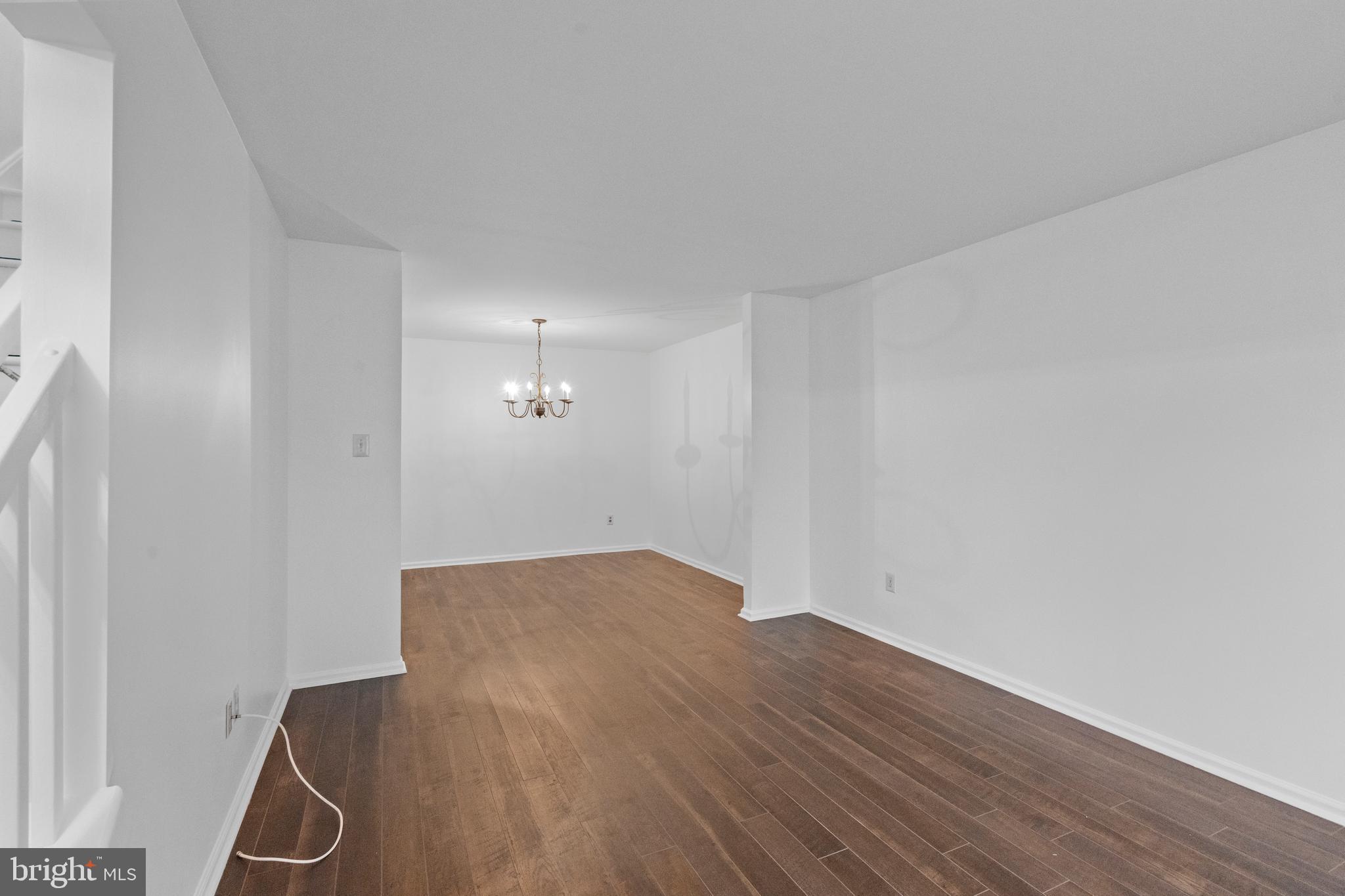 4204 BUXMONT RD