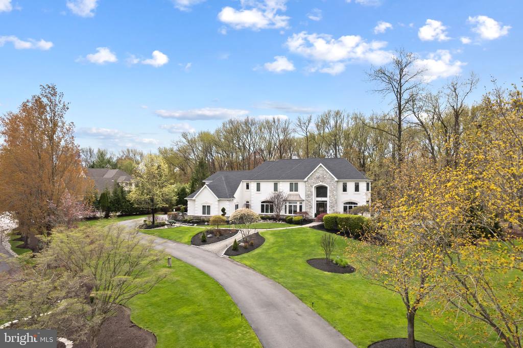 4 ROCKCRESS WAY