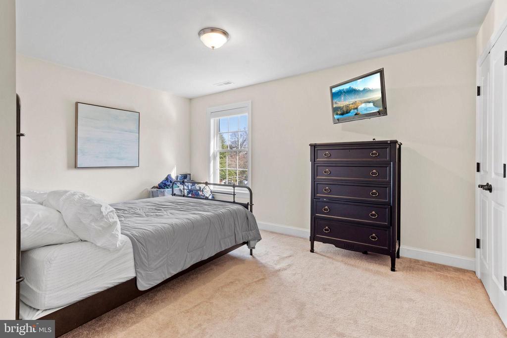 213 HIGHLAND AVENUE