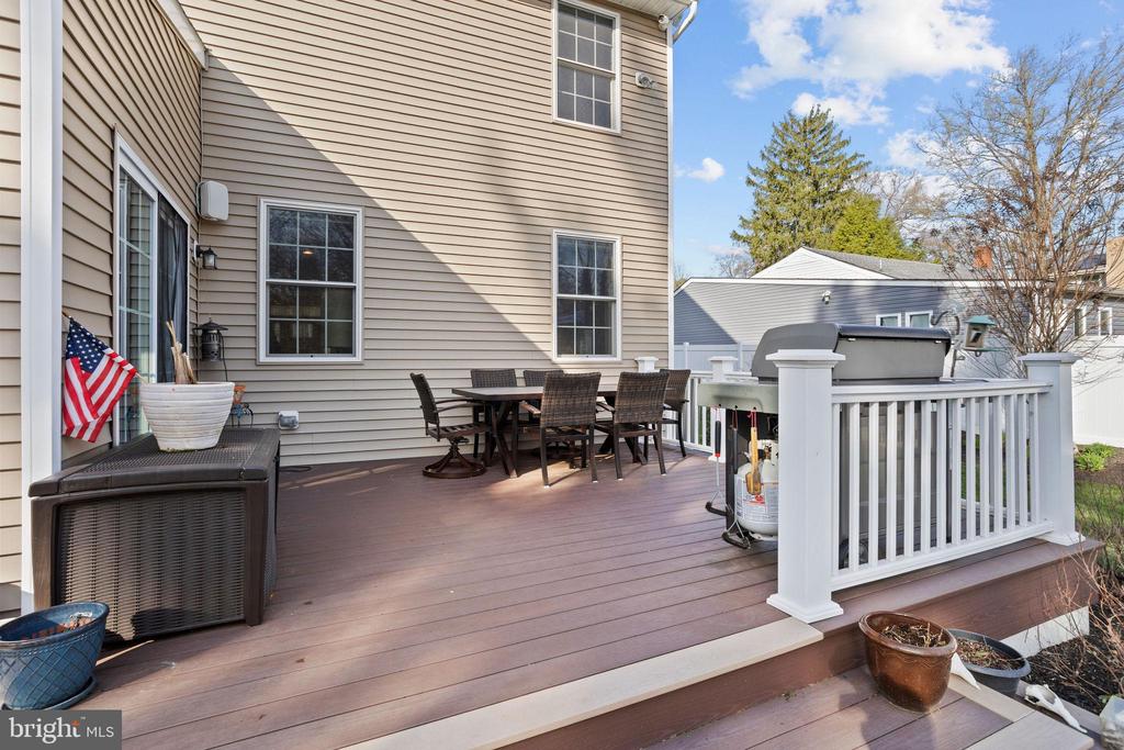 213 HIGHLAND AVENUE