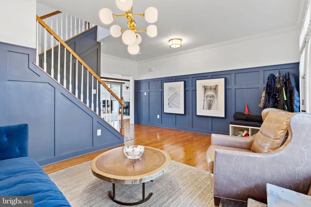 213 HIGHLAND AVENUE