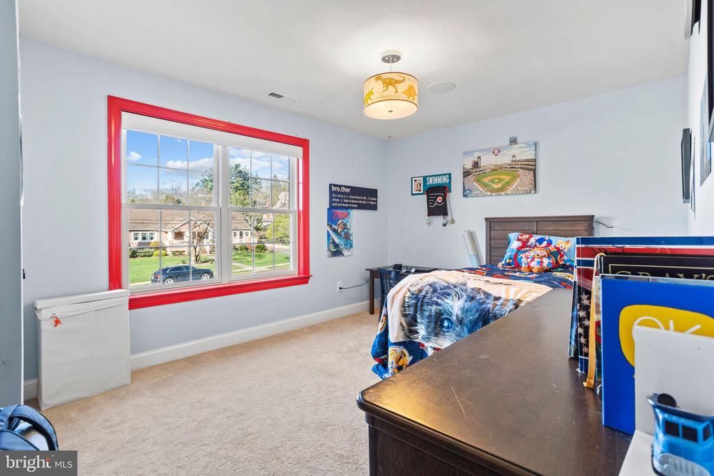 213 HIGHLAND AVENUE