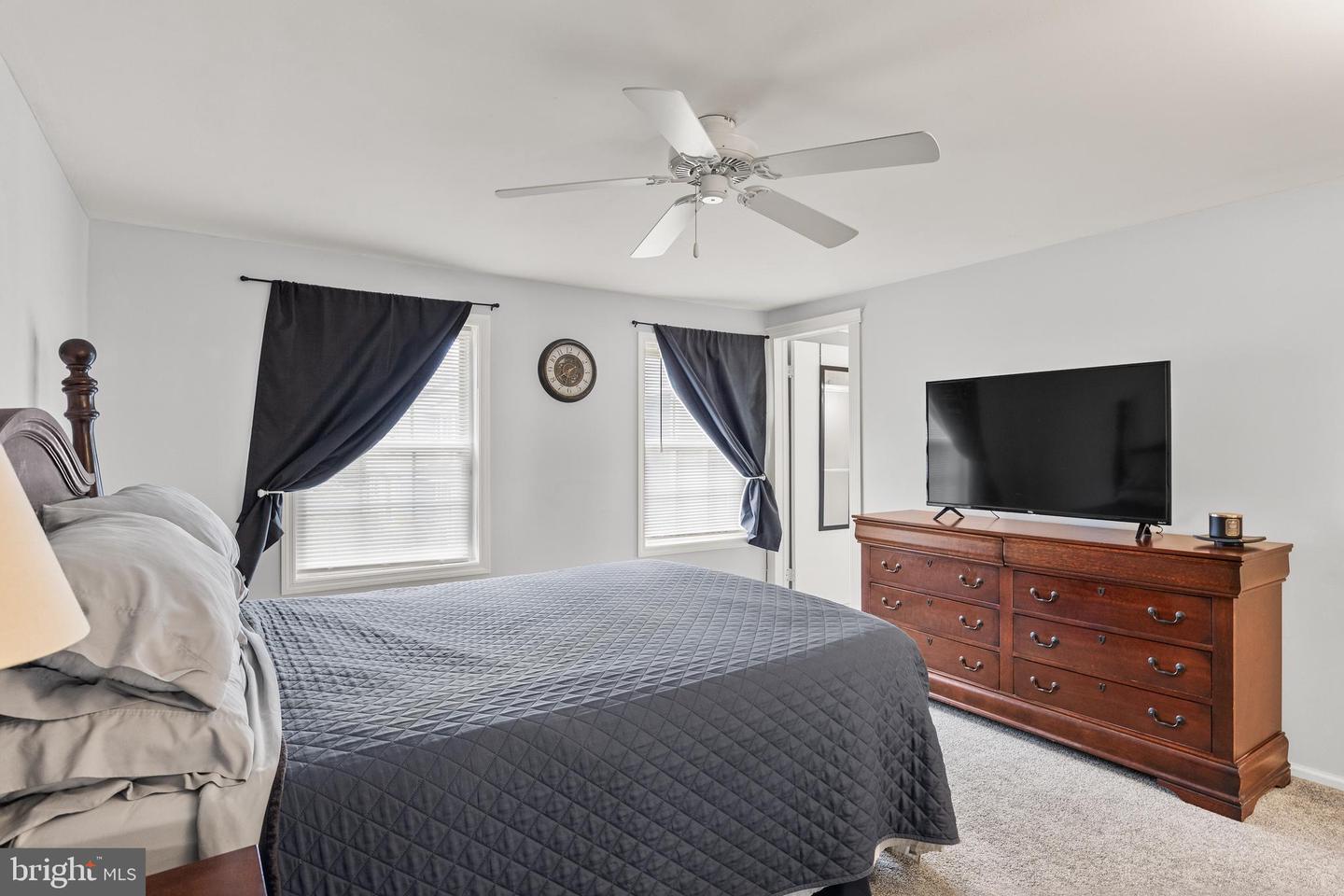 102 Bayberry Ct