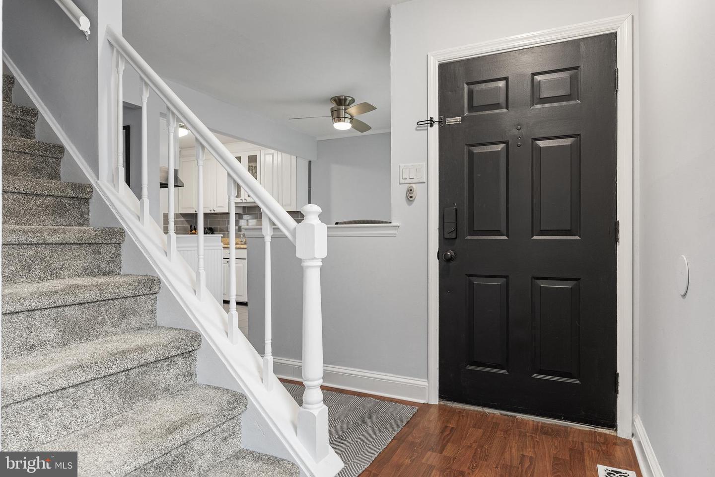 102 Bayberry Ct