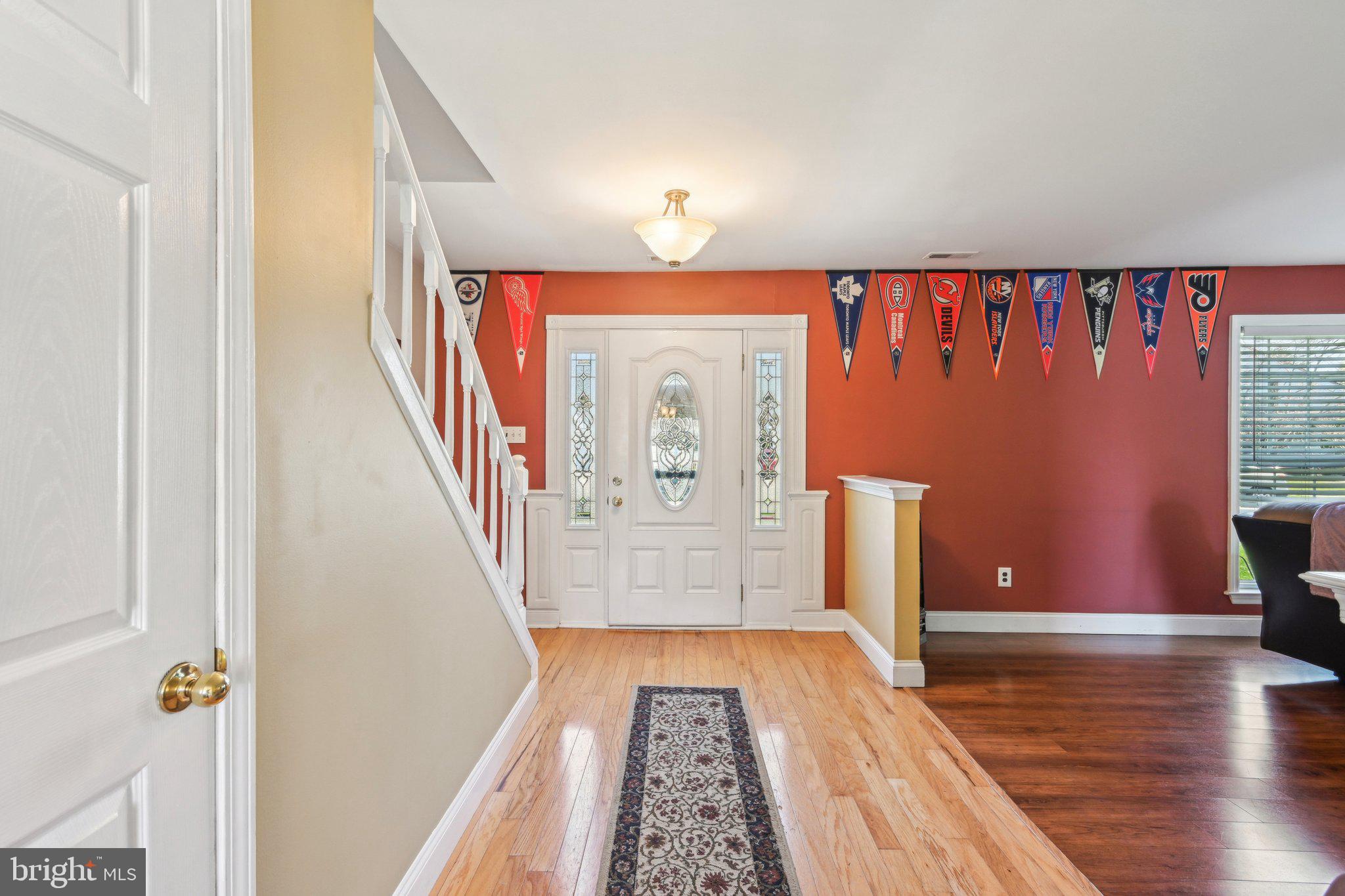 11 Winterset Ln