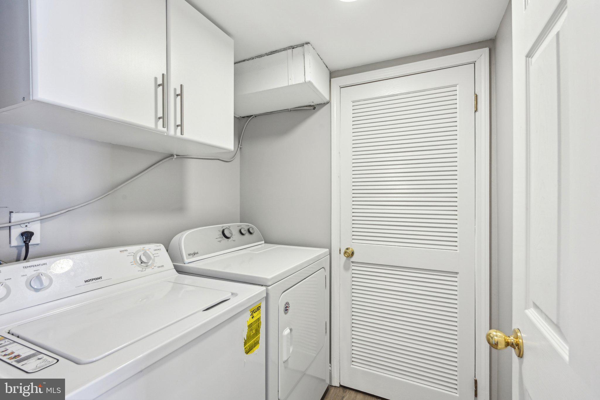 11 Winterset Ln