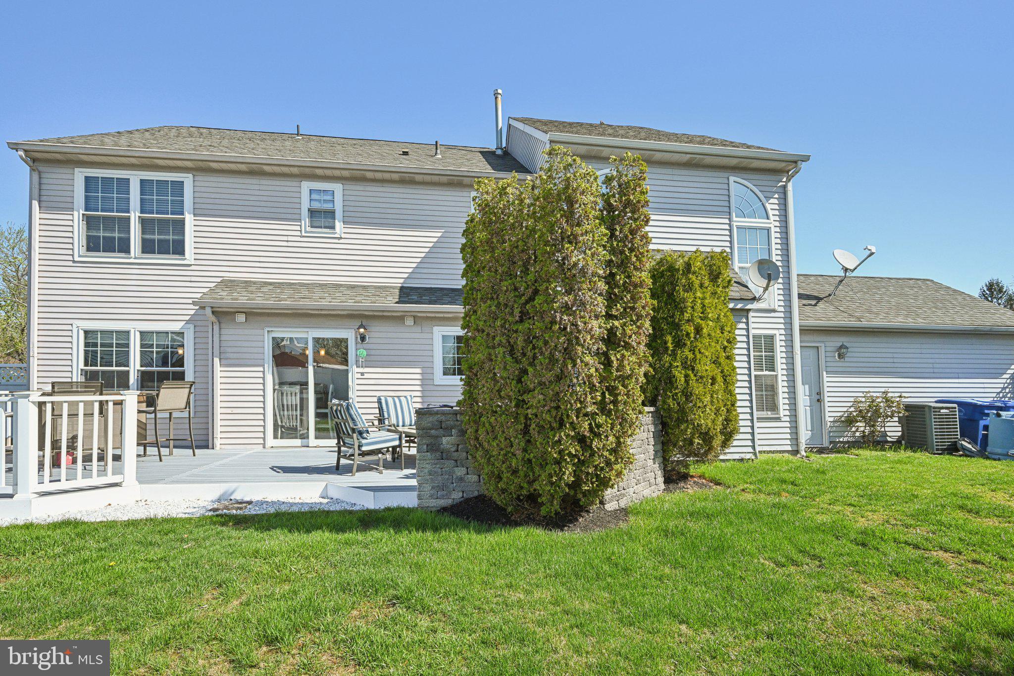 11 Winterset Ln