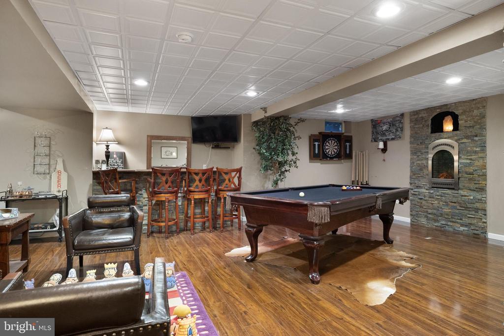 12 WILDERNESS DRIVE