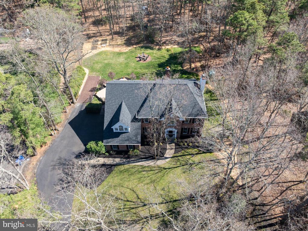 12 WILDERNESS DRIVE