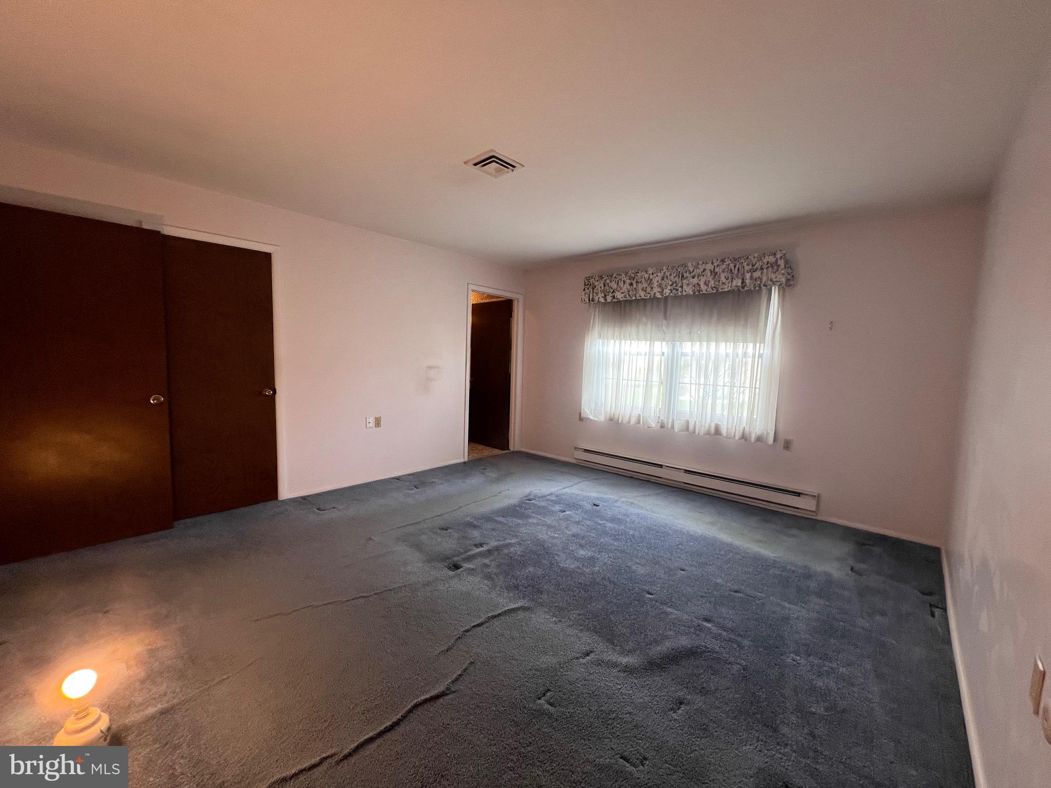 7 Buckingham Dr