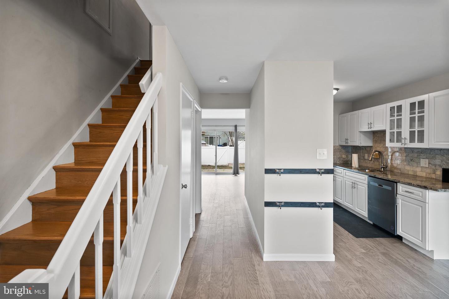 2503 ELBERTA LN