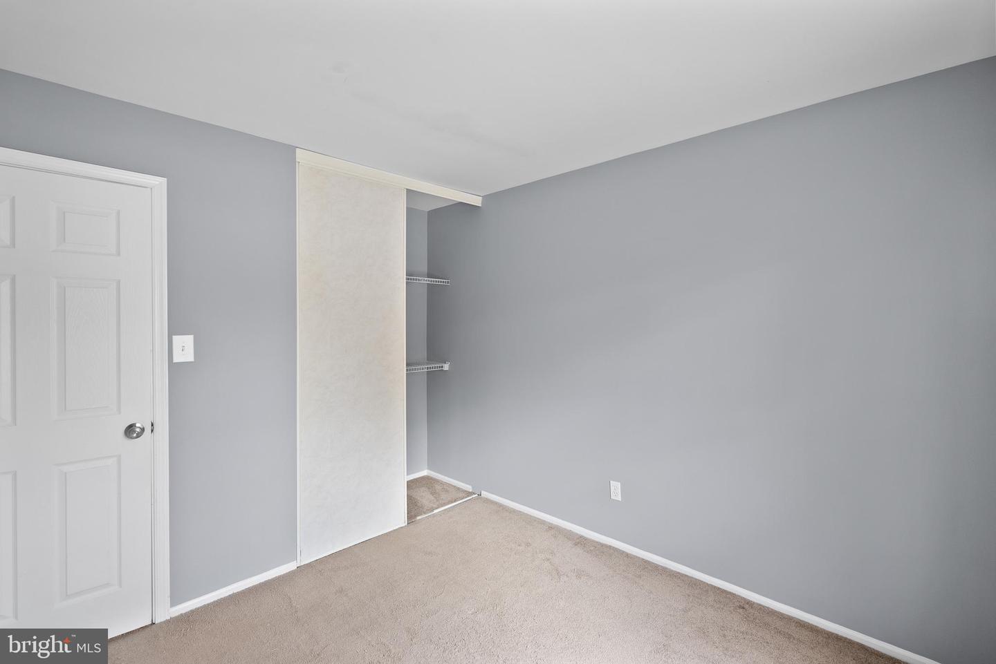 2503 ELBERTA LN