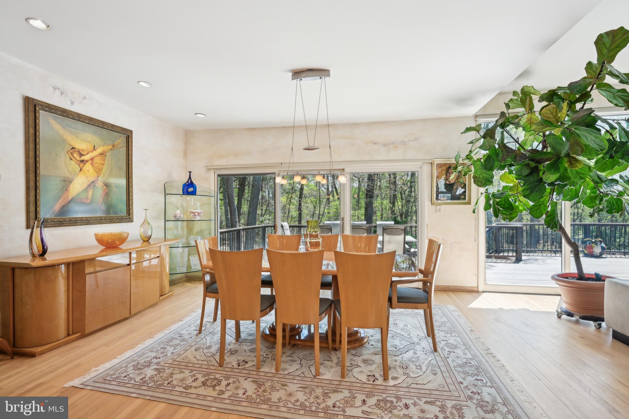 48 Cardinal Ridge Rd