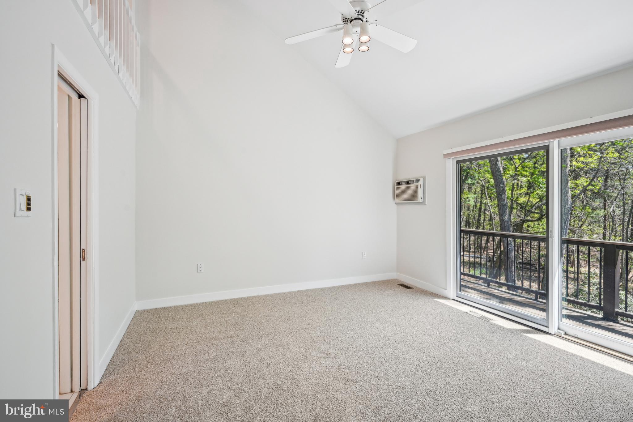 48 Cardinal Ridge Rd