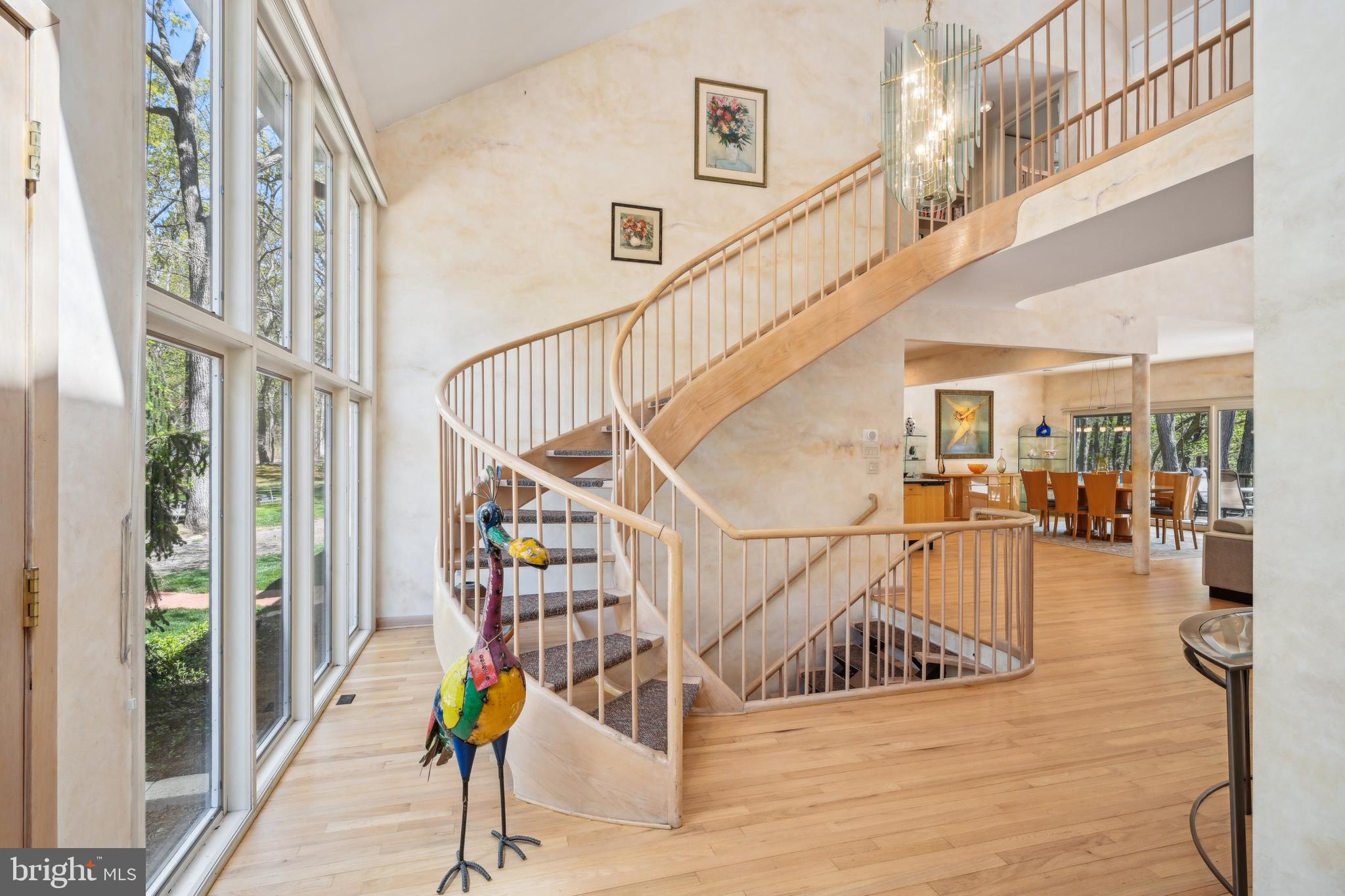 48 Cardinal Ridge Rd