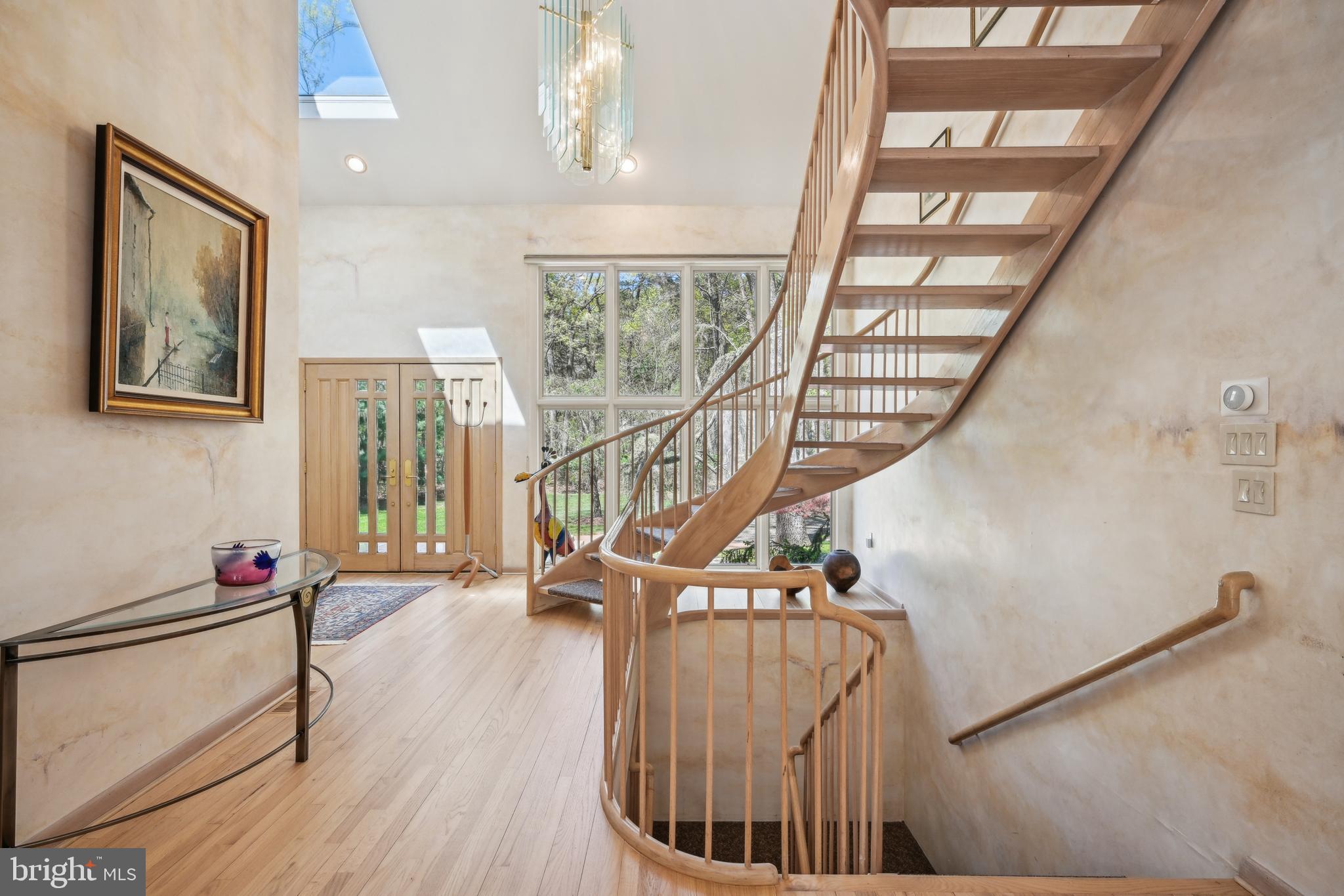 48 Cardinal Ridge Rd