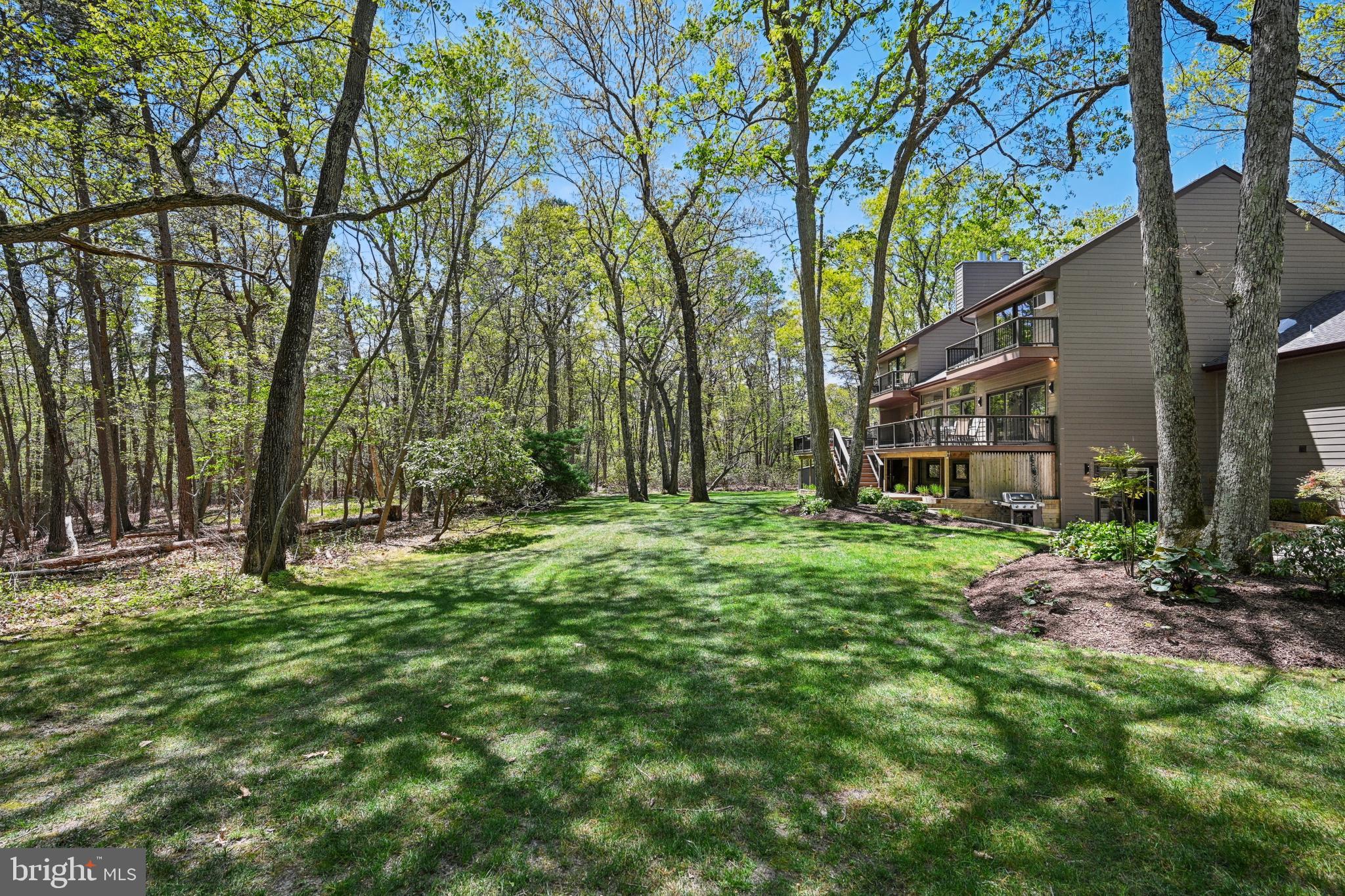 48 Cardinal Ridge Rd