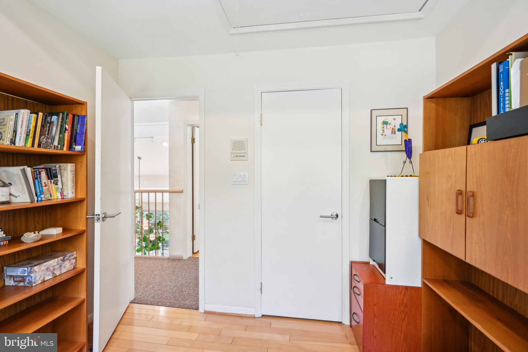 48 Cardinal Ridge Rd