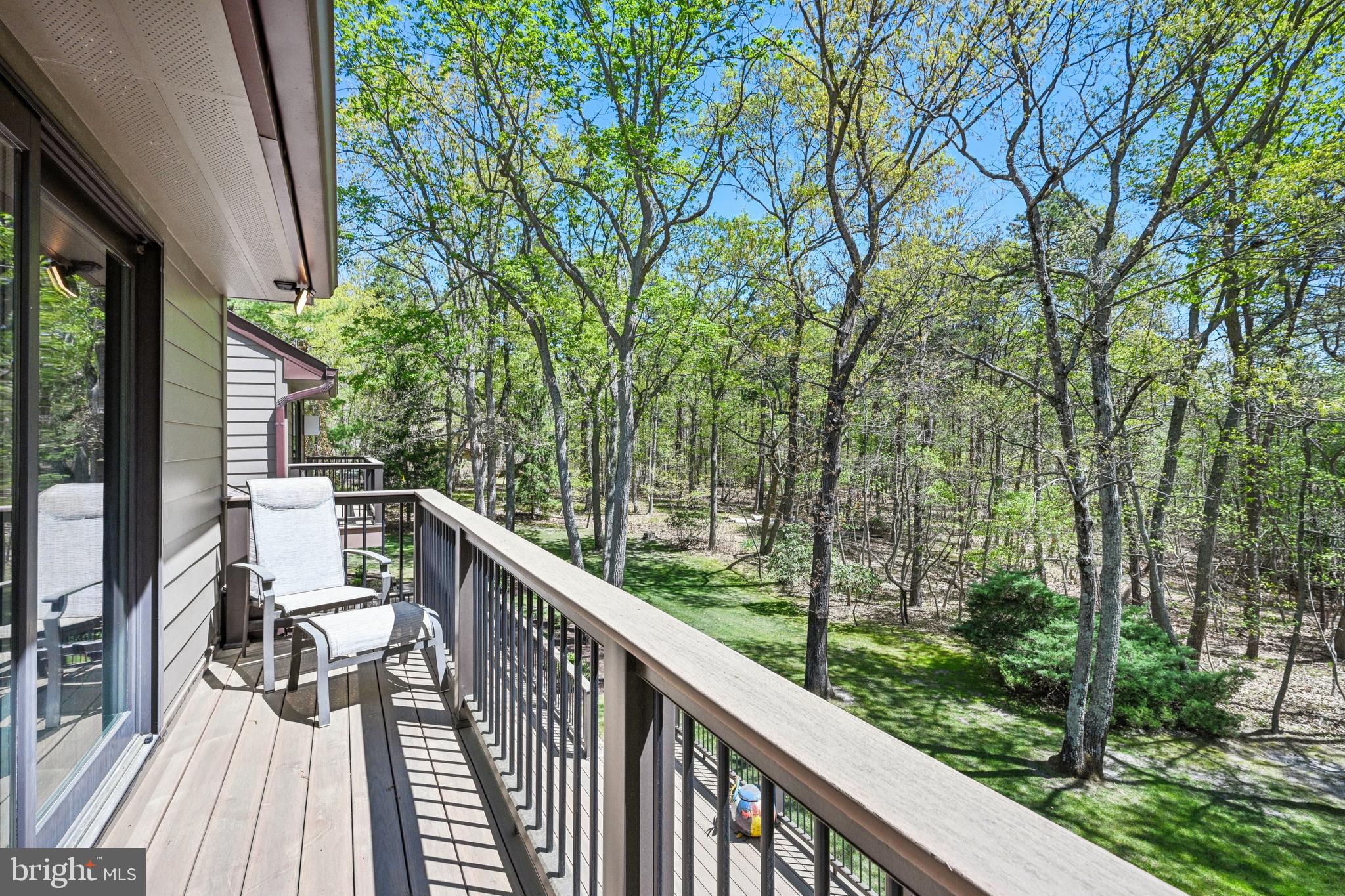 48 Cardinal Ridge Rd