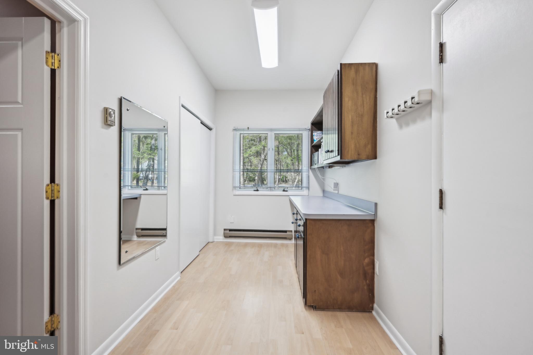 48 Cardinal Ridge Rd