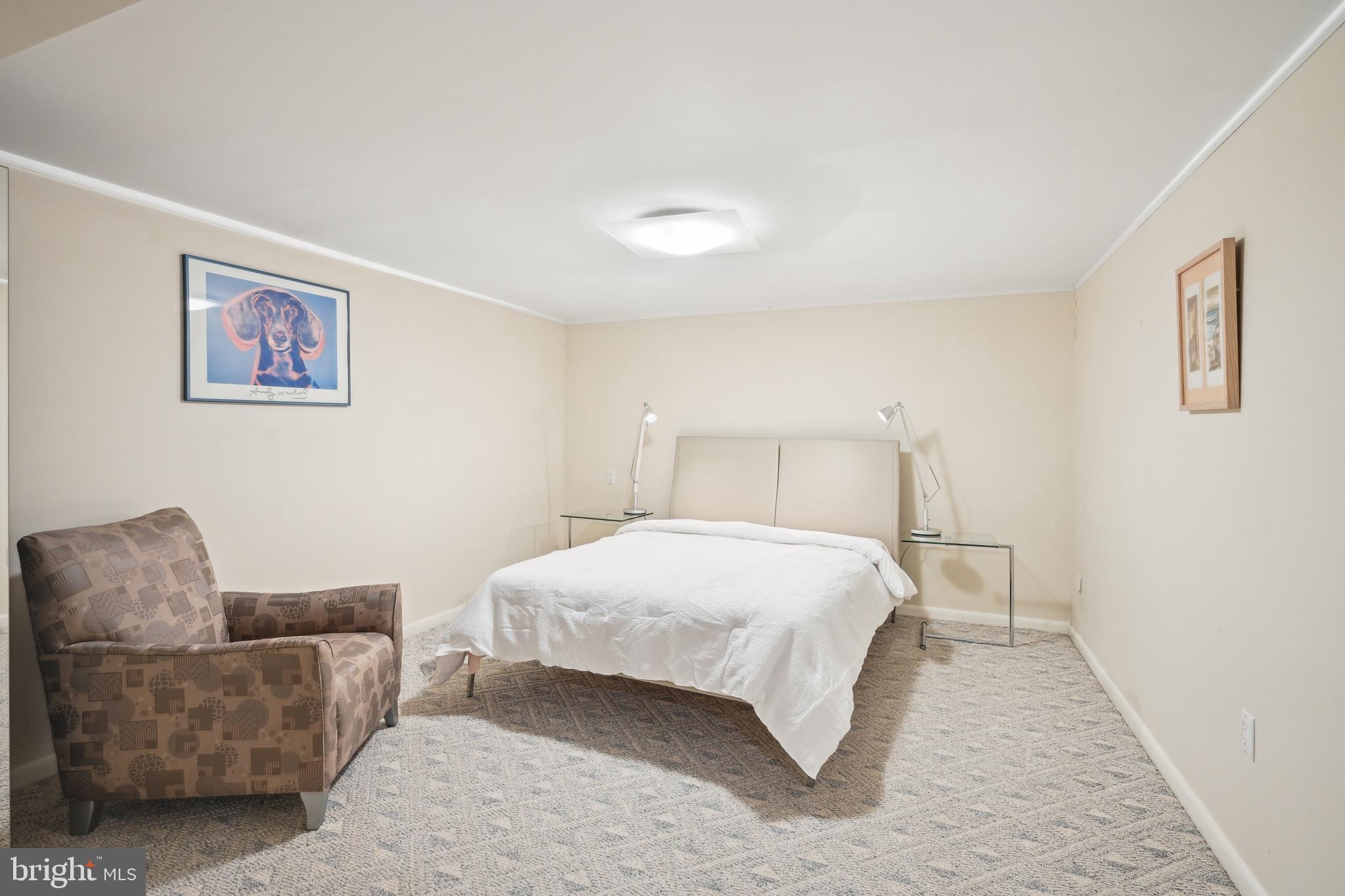 48 Cardinal Ridge Rd