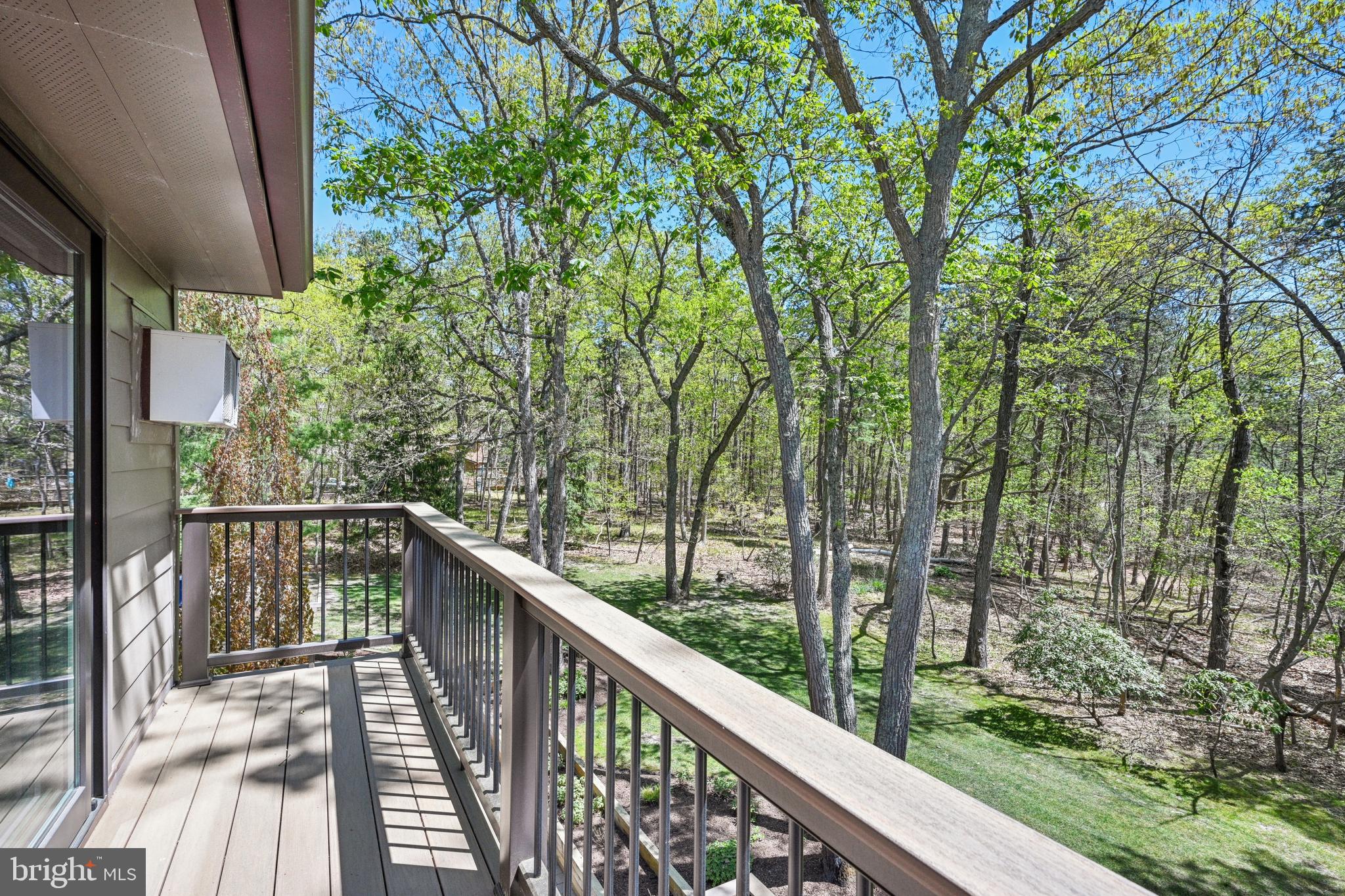 48 Cardinal Ridge Rd