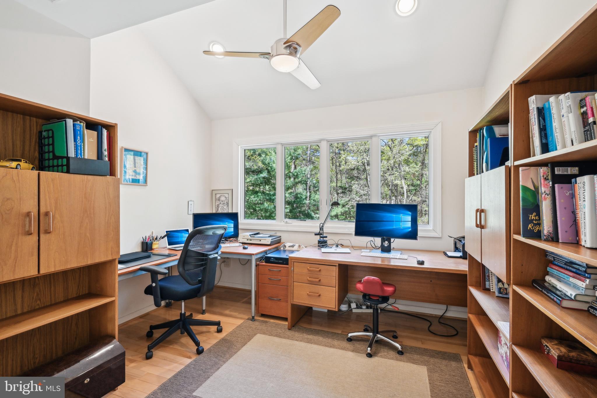 48 Cardinal Ridge Rd