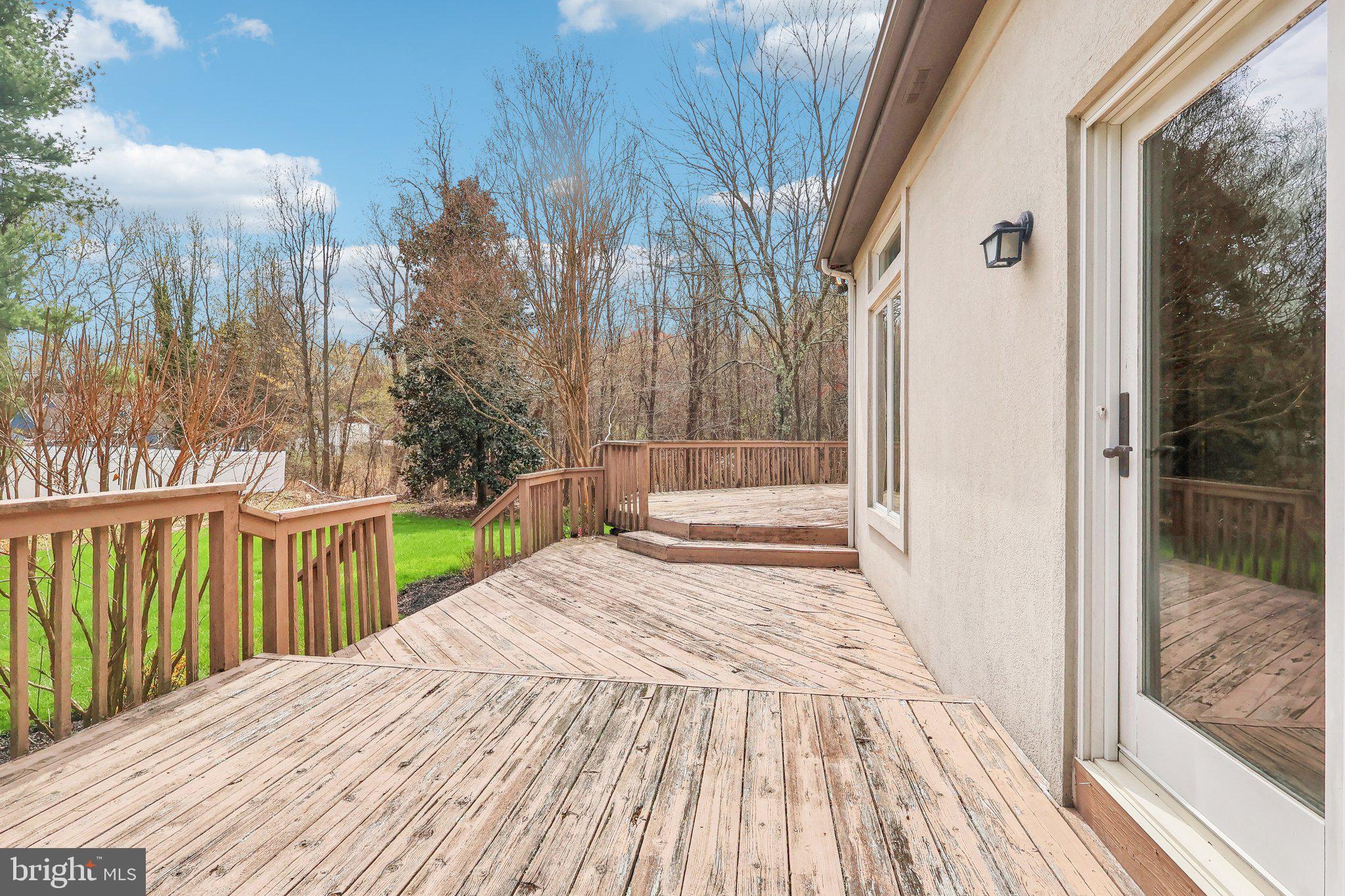 57 Bolz Ct