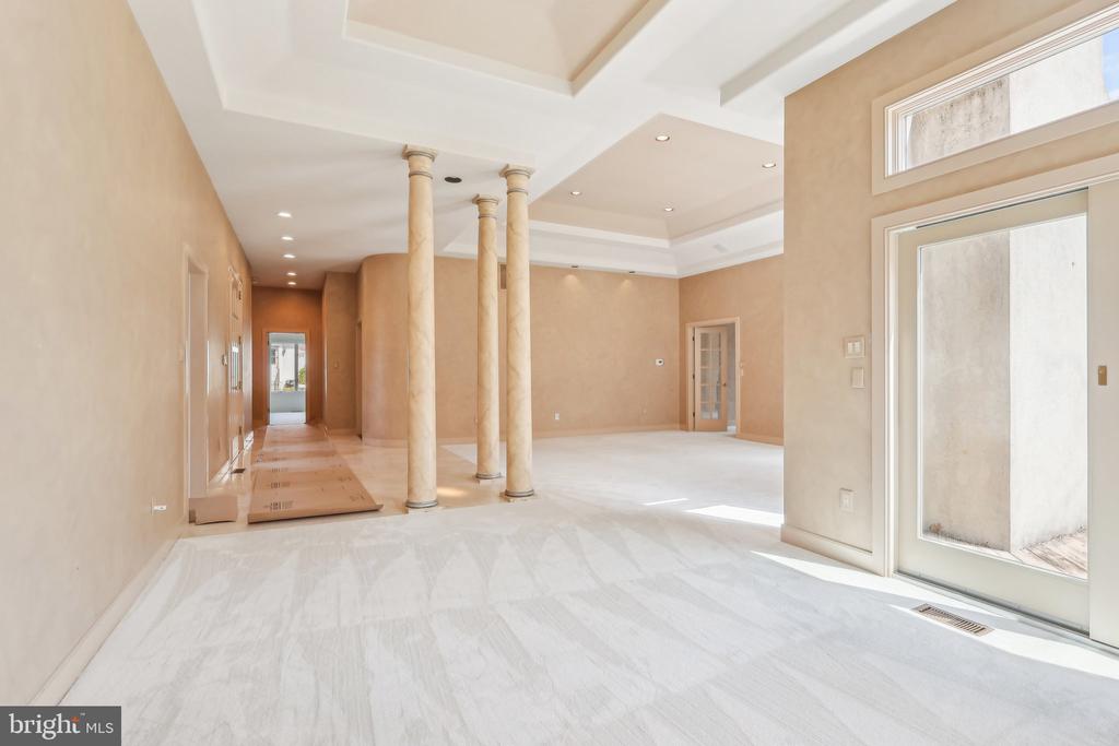 57 Bolz Ct