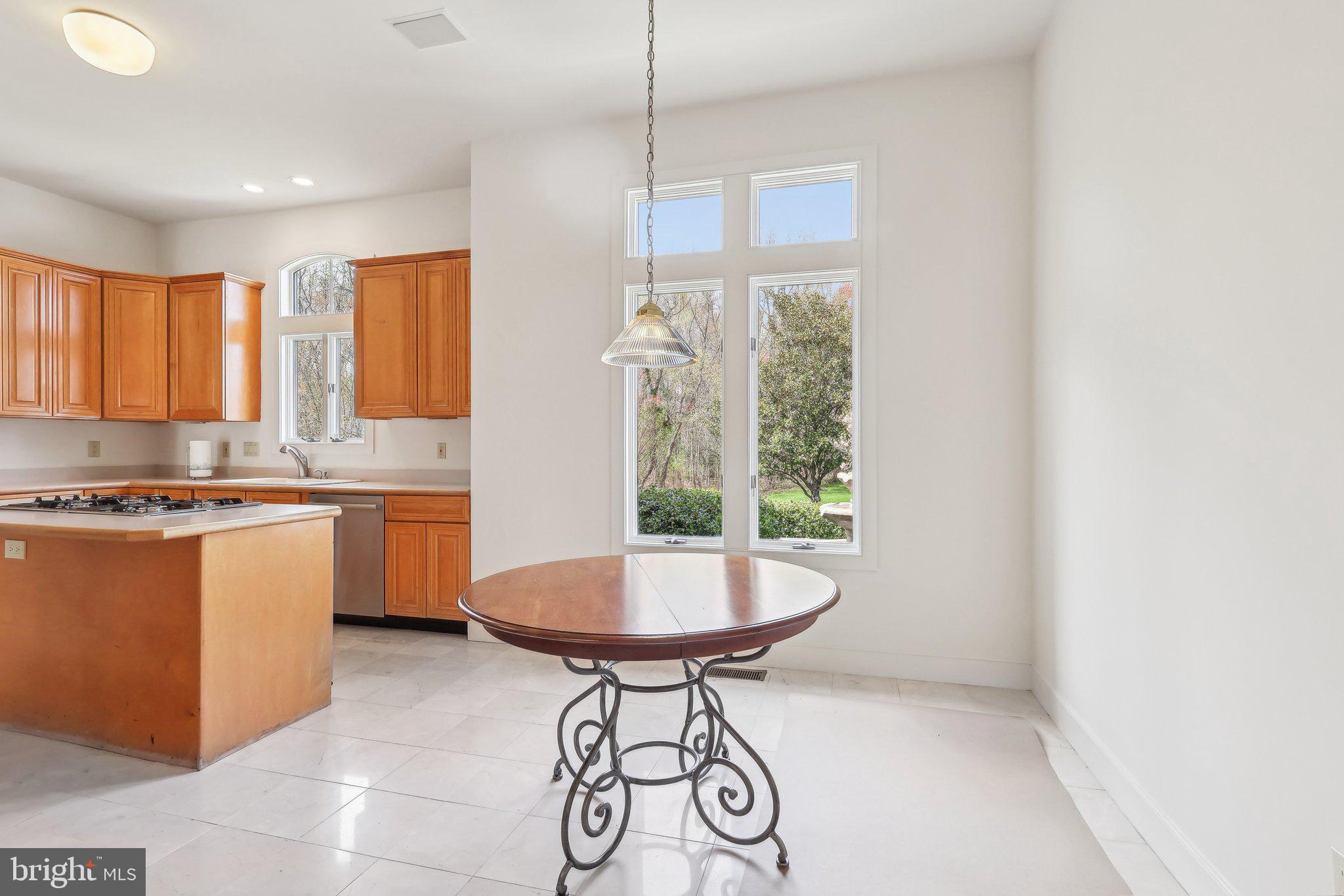 57 Bolz Ct