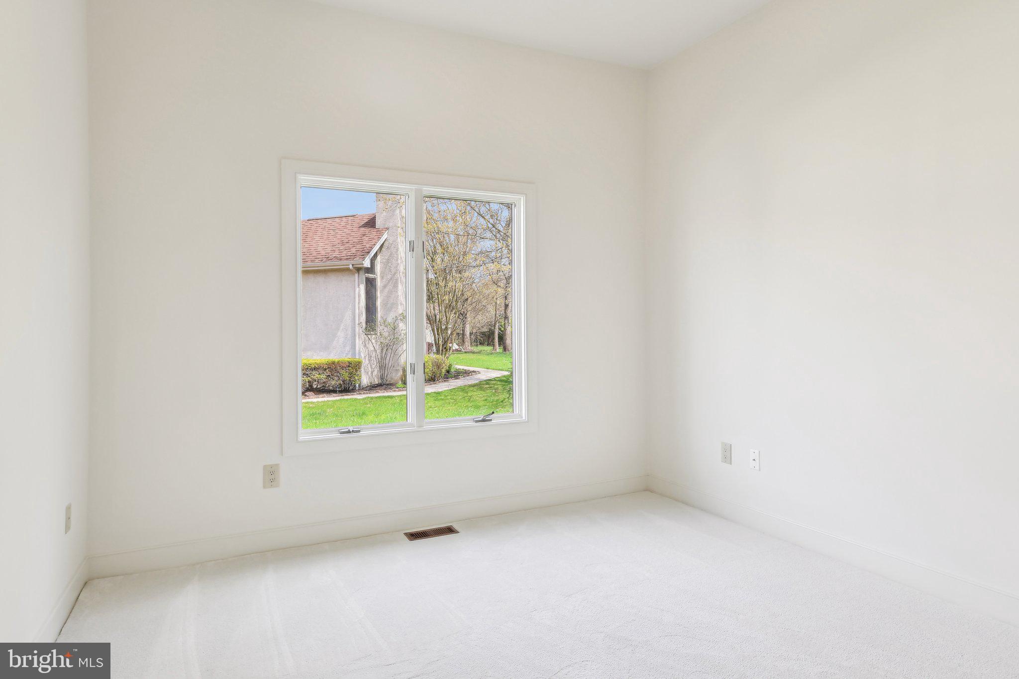57 Bolz Ct