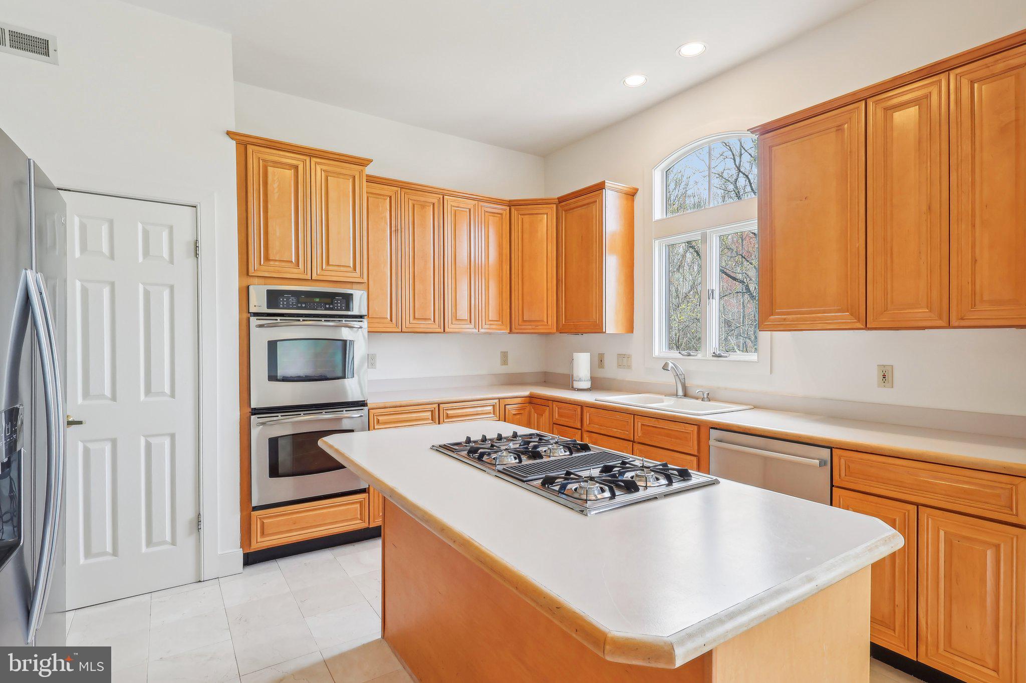 57 Bolz Ct