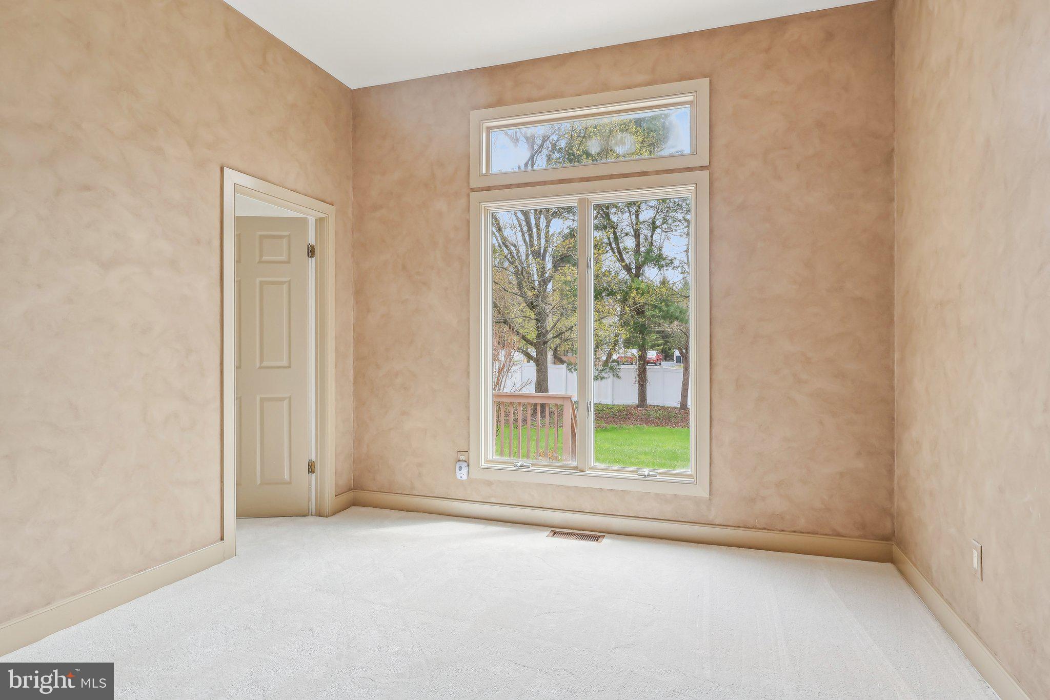 57 Bolz Ct