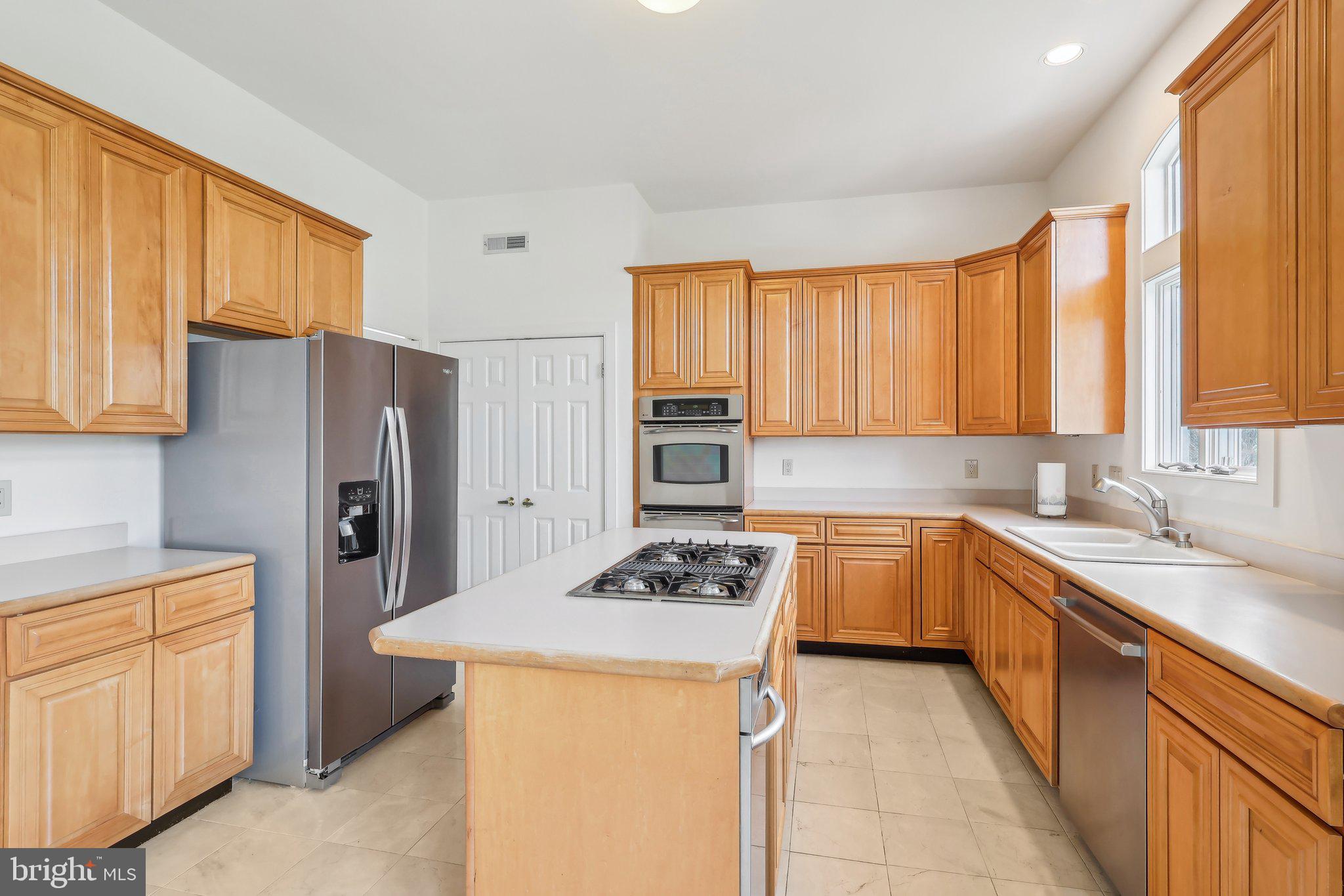 57 Bolz Ct