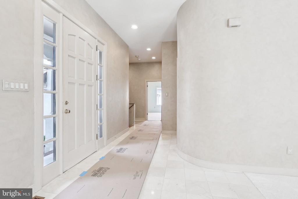 57 Bolz Ct