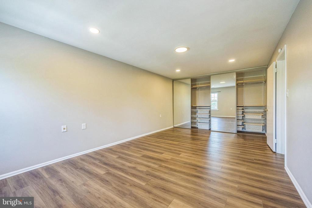 114 VILLAGE LANE