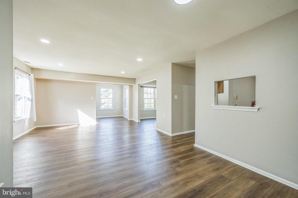 114 VILLAGE LANE