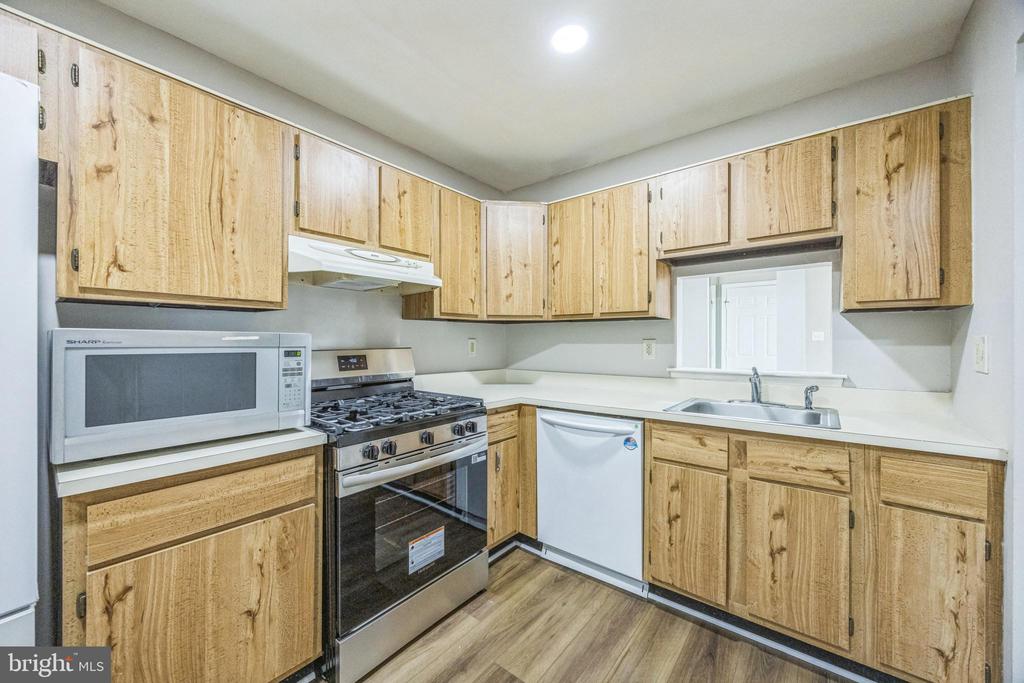 114 VILLAGE LANE