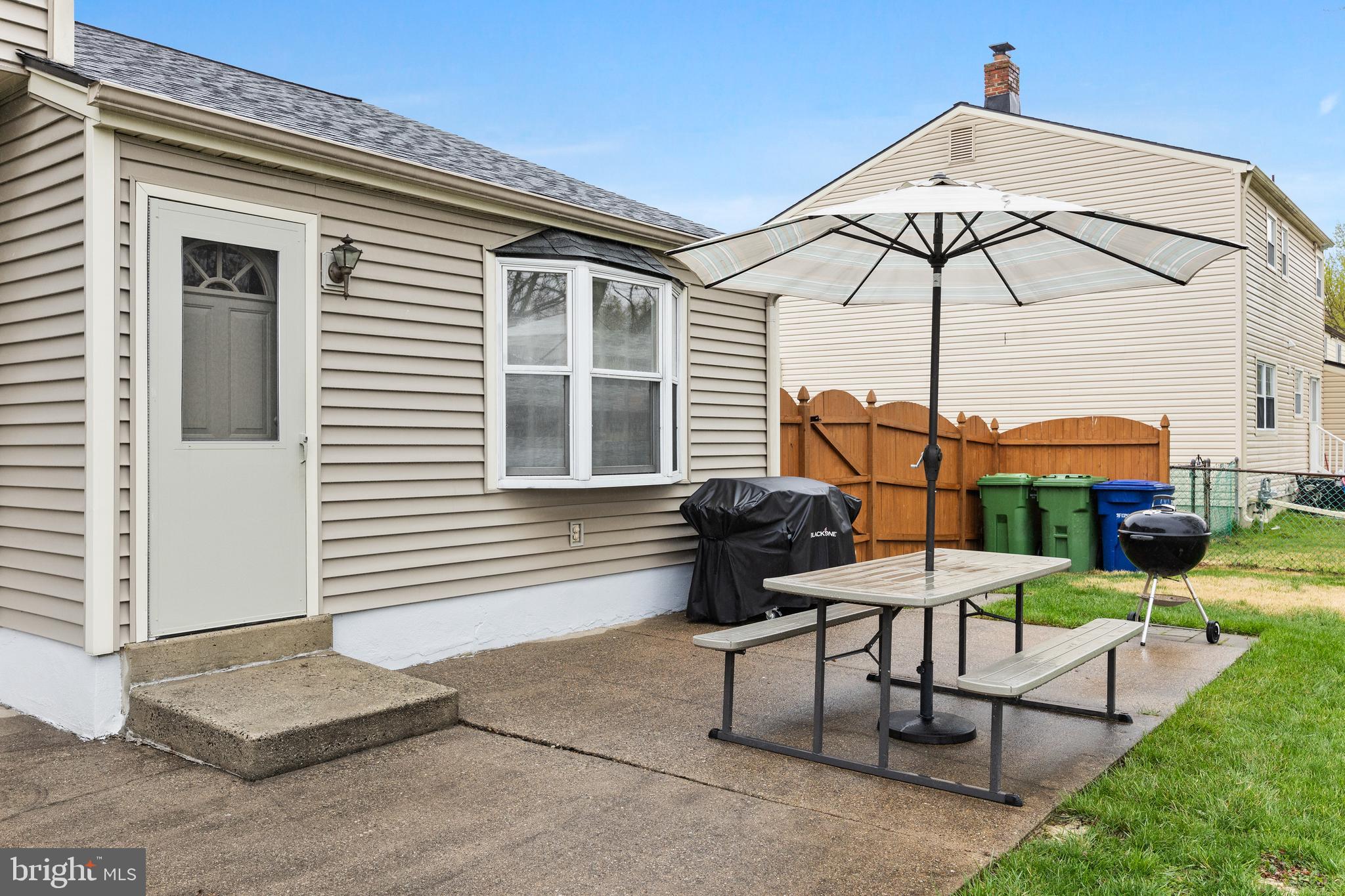 7 Knightswood Dr