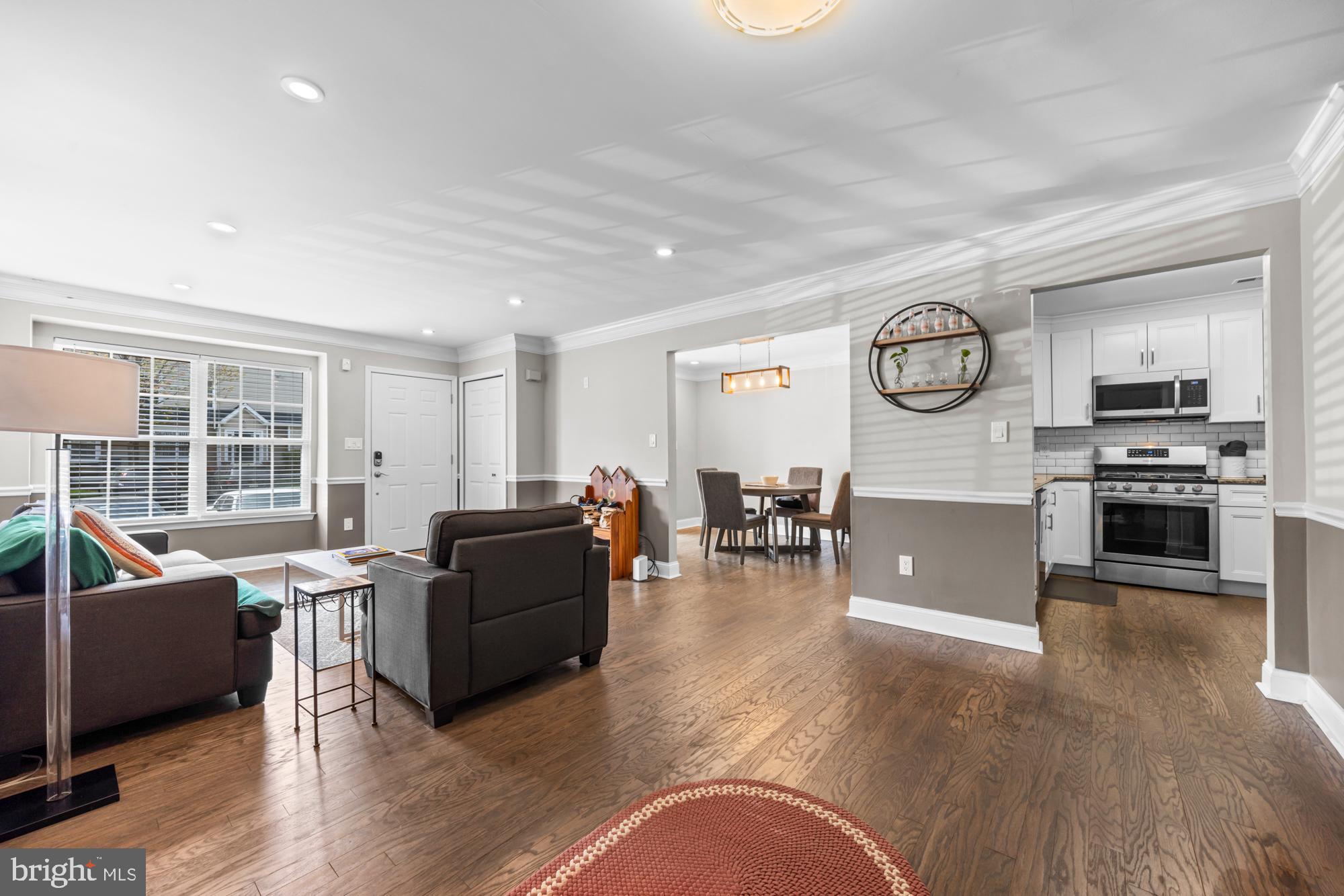 1203 DELANCEY WAY
