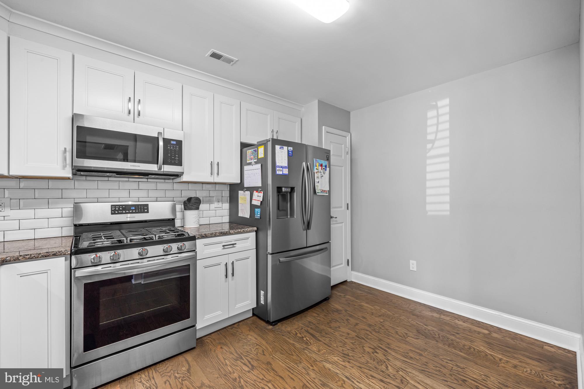 1203 DELANCEY WAY