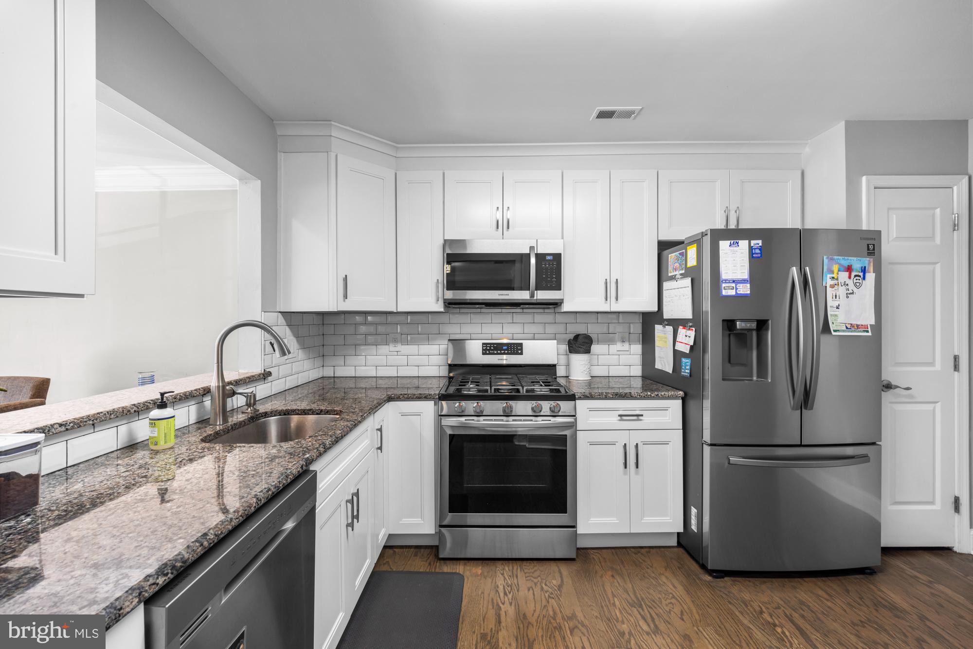 1203 DELANCEY WAY