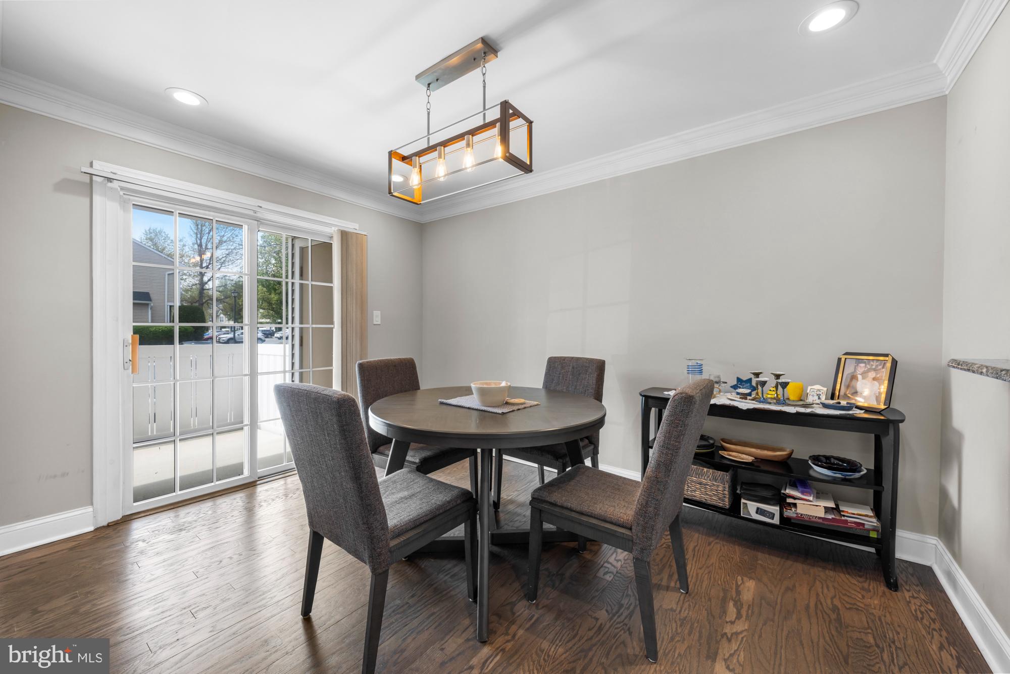 1203 DELANCEY WAY