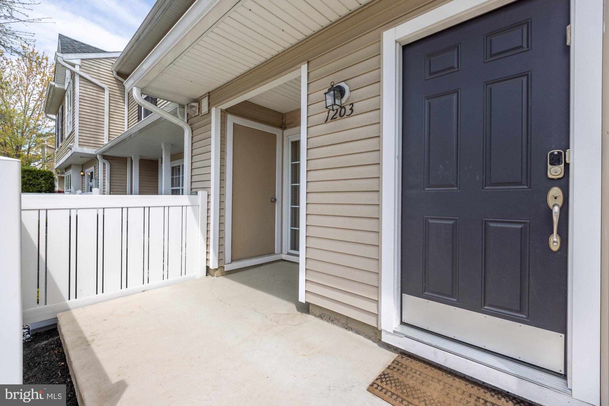 1203 DELANCEY WAY