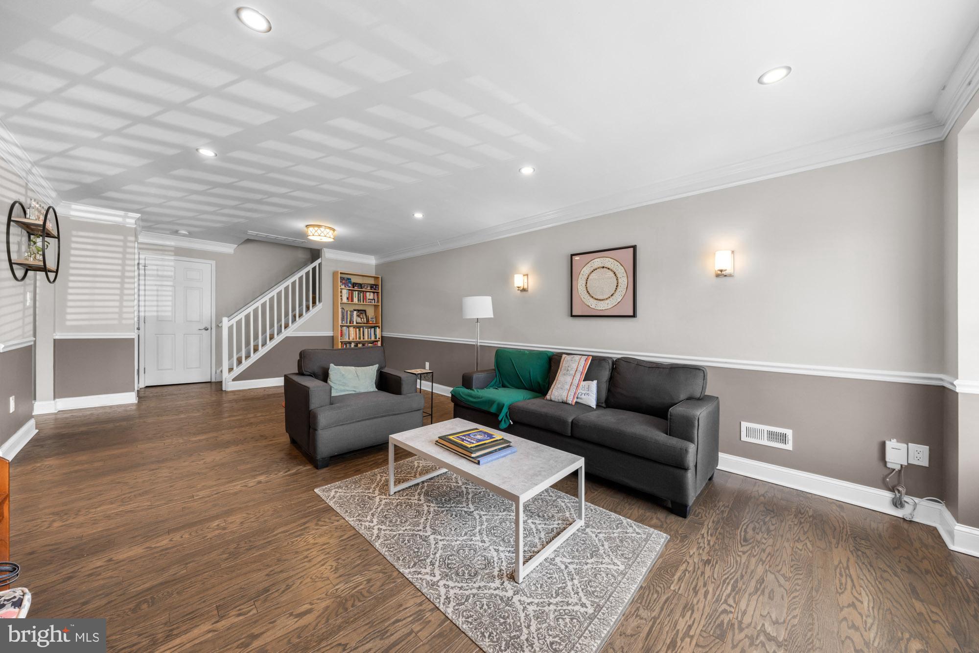 1203 DELANCEY WAY