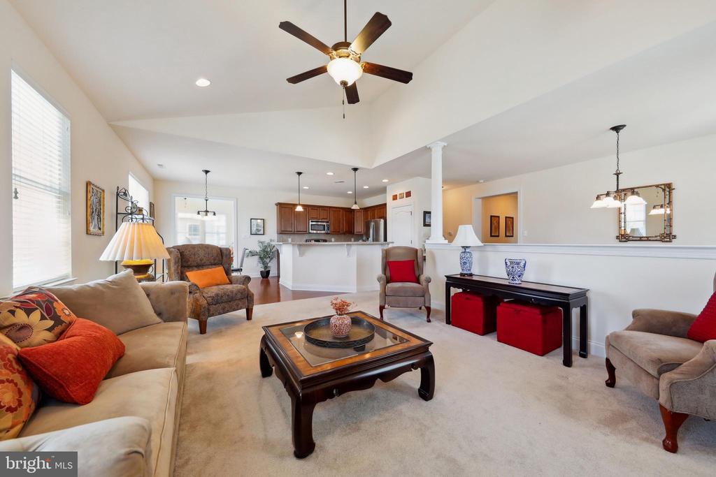 4 MITCHELL COURT