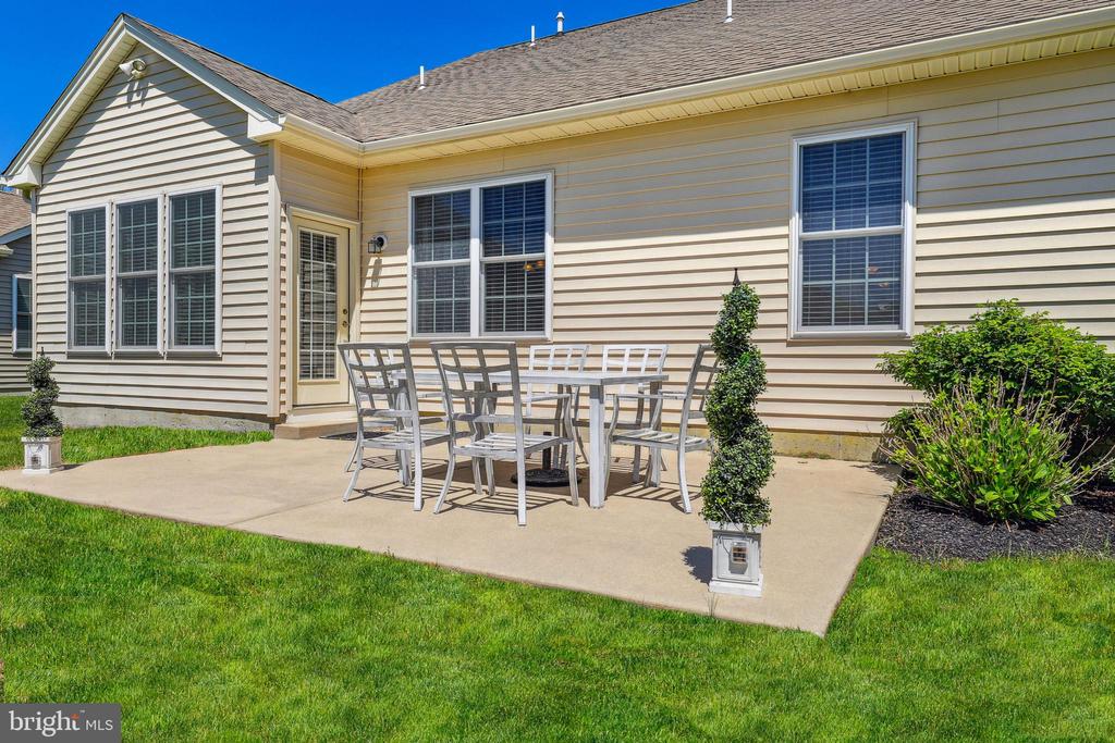 4 MITCHELL COURT
