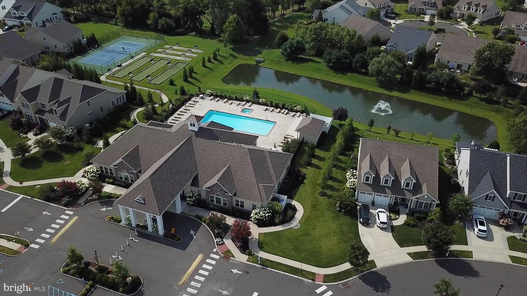 4 MITCHELL COURT