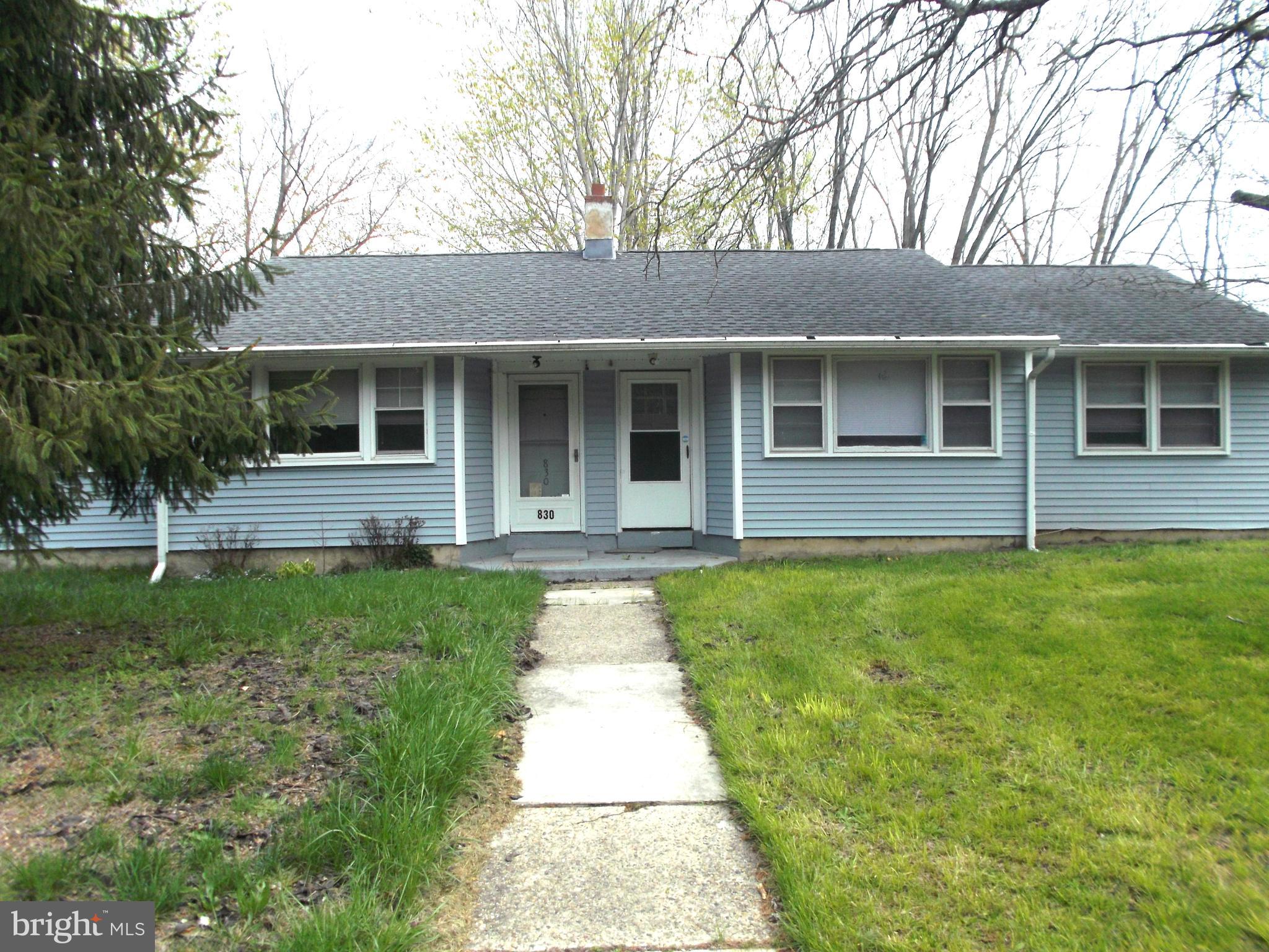 828 PEMBERTON BROWNS MILL ROAD