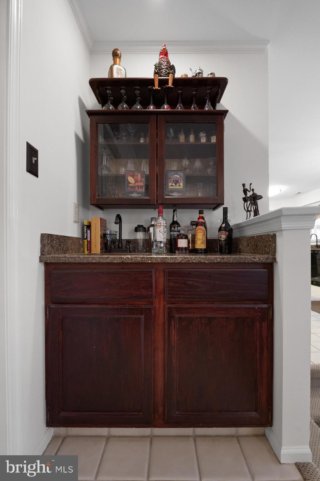 8 Picadilly Cir